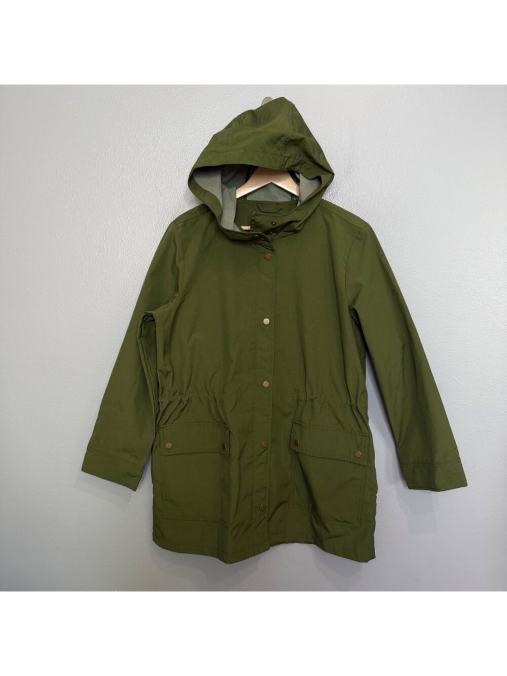 J. CREW FACTORY utility rain jacket in army green size M